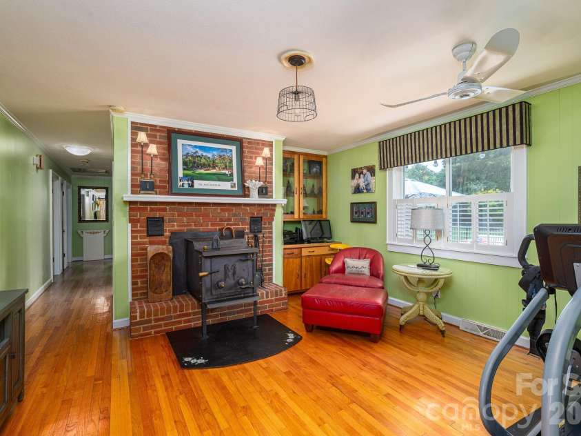 403 Old Post Road, Cherryville, NC 28021.  MLS# CAR4383564, YatesRealty ID 28826. 