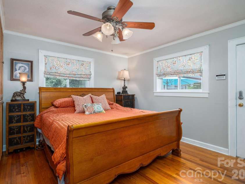 403 Old Post Road, Cherryville, NC 28021.  MLS# CAR4383564, YatesRealty ID 28826. 