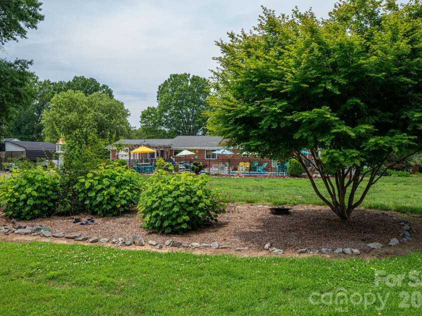 403 Old Post Road, Cherryville, NC 28021.  MLS# CAR4383564, YatesRealty ID 28826. 