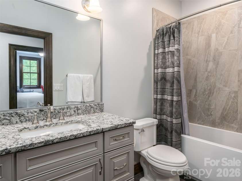 151 Bridgewater Drive, Fletcher, NC 28732.  MLS# CAR4386209, YatesRealty ID 28827. 