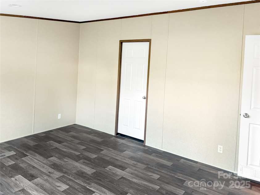 12 Addie Lane, Waynesville, NC 28786.  MLS# CAR4285982, YatesRealty ID 28828. 