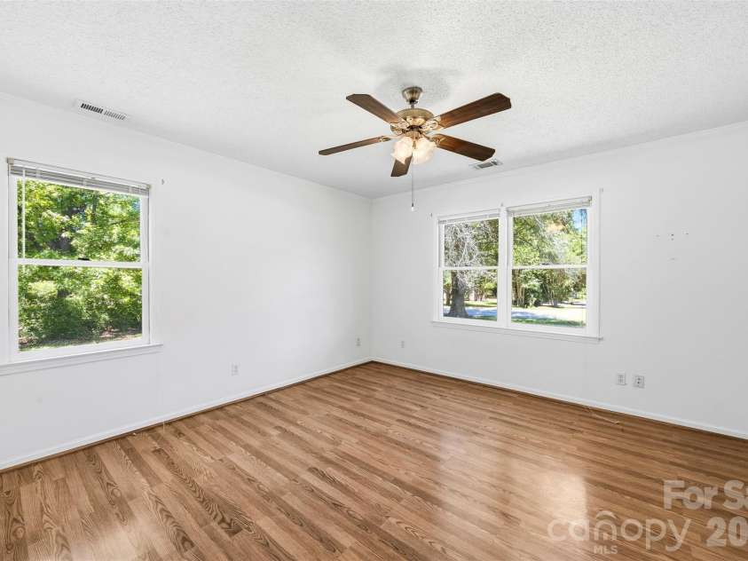 4413 Gentry Lane, York, SC 29745.  MLS# CAR4388254, YatesRealty ID 28828. 3rd bedroom