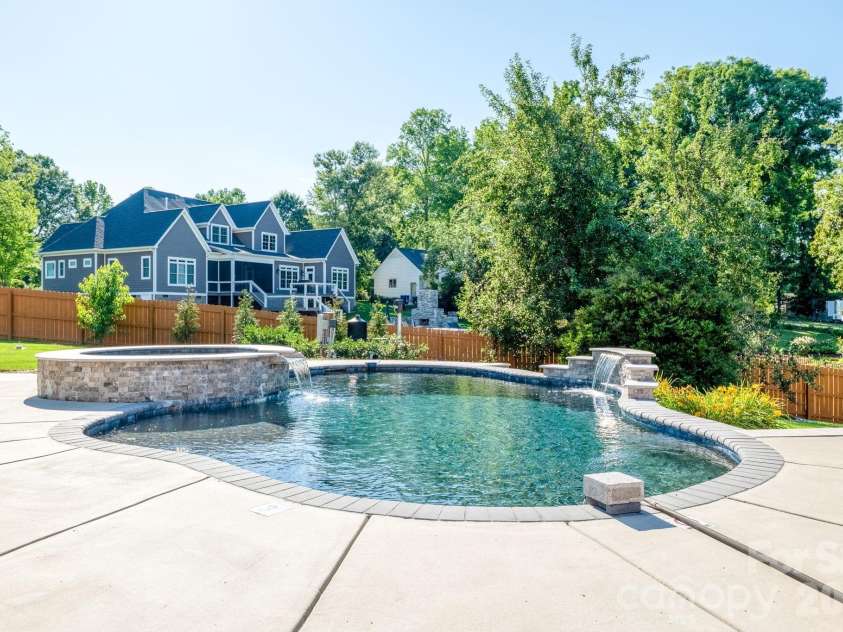 8005 Island View Court, Denver, NC 28037.  MLS# CAR4388825, YatesRealty ID 28829. 