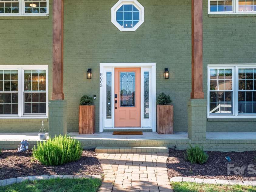 8005 Island View Court, Denver, NC 28037.  MLS# CAR4388825, YatesRealty ID 28829. 
