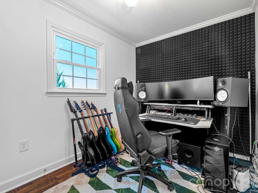 8005 Island View Court, Denver, NC 28037.  MLS# CAR4388825, YatesRealty ID 28829. 