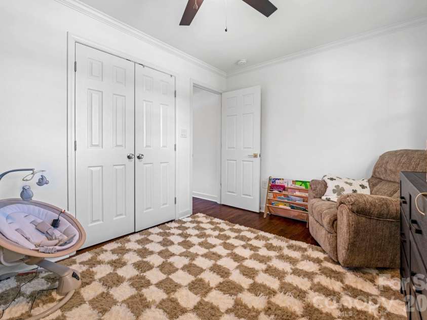 8005 Island View Court, Denver, NC 28037.  MLS# CAR4388825, YatesRealty ID 28829. 
