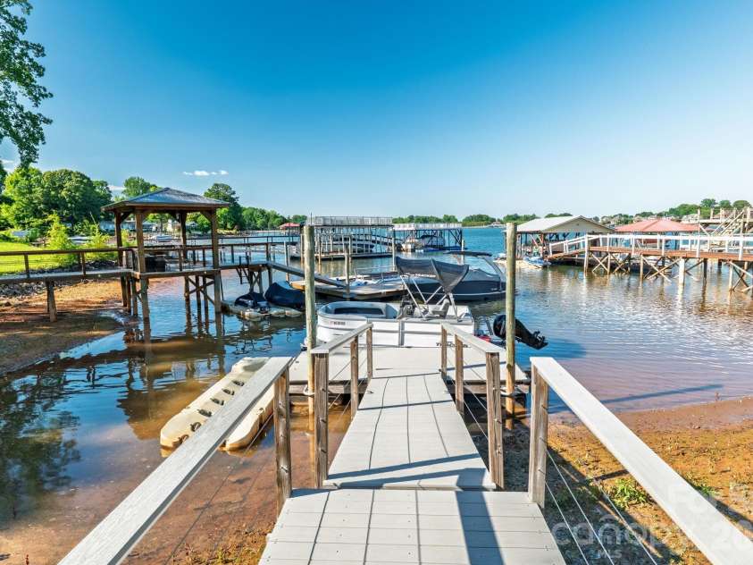 8005 Island View Court, Denver, NC 28037.  MLS# CAR4388825, YatesRealty ID 28829. 