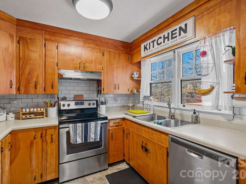 1348 Jenkins Valley Road, Alexander, NC 28701.  MLS# CAR4342000, YatesRealty ID 2883. 