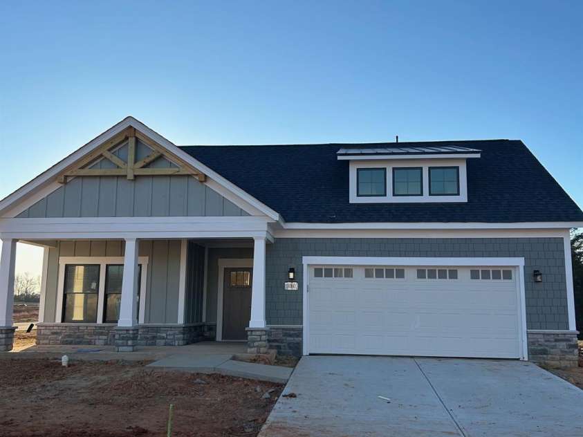 3060 Five Creek Road, Charlotte, NC 28213.  MLS# CAR4311064, YatesRealty ID 2883. 