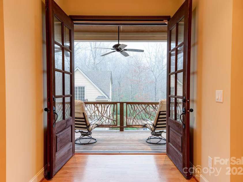 376 Grandview Drive, Lake Lure, NC 28746.  MLS# CAR4286167, YatesRealty ID 28831. 
