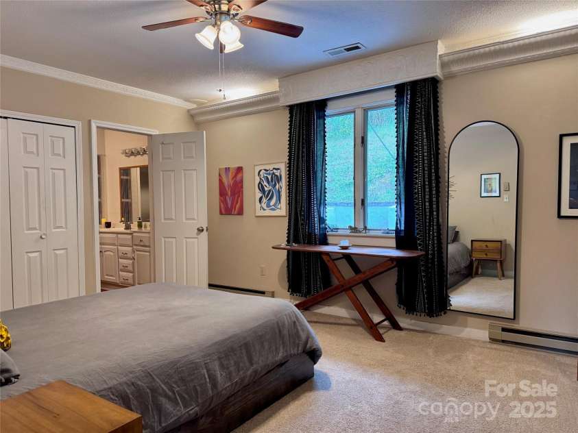 225 Hobson Branch Road, Weaverville, NC 28787.  MLS# CAR4286508, YatesRealty ID 28832. 