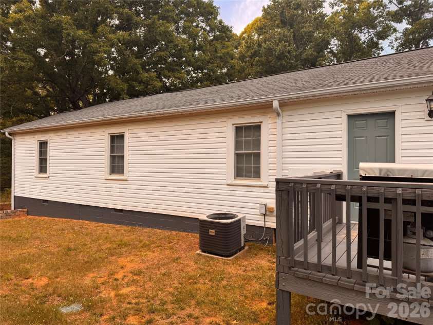 2431 Burke Memorial Park Road, Valdese, NC 28690.  MLS# CAR4384513, YatesRealty ID 28833. 