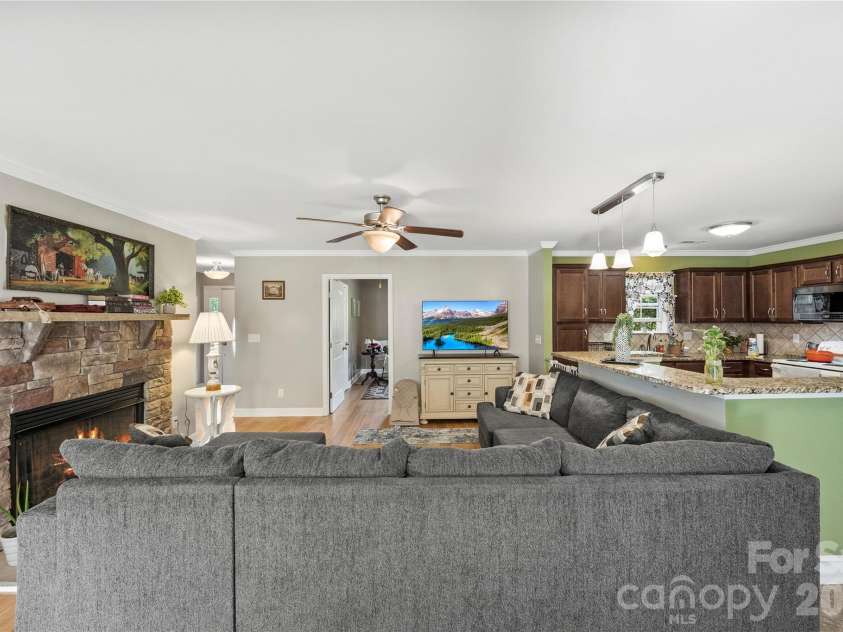 5250 Hickory Grove Road, Mount Holly, NC 28120.  MLS# CAR4390043, YatesRealty ID 28838. 