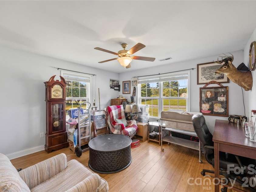5250 Hickory Grove Road, Mount Holly, NC 28120.  MLS# CAR4390043, YatesRealty ID 28838. 