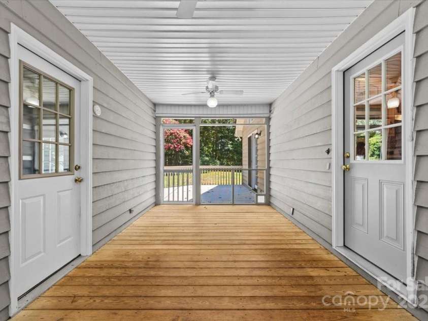 1057 Red Bird Court, Randleman, NC 27317.  MLS# CAR4286623, YatesRealty ID 28839. 