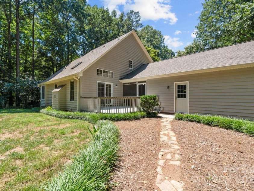 1057 Red Bird Court, Randleman, NC 27317.  MLS# CAR4286623, YatesRealty ID 28839. 