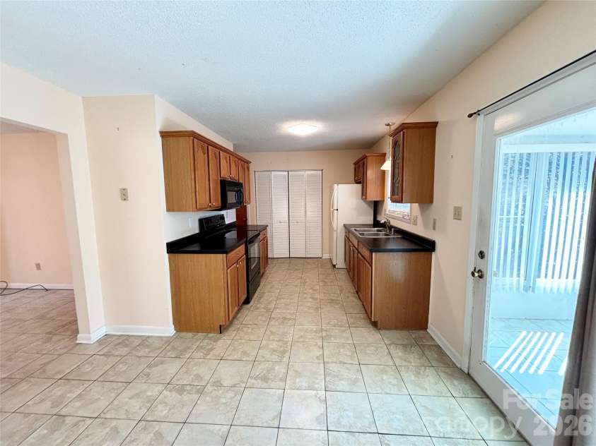 2335 Greater Druid Hills Boulevard, Hendersonville, NC 28791.  MLS# CAR4352048, YatesRealty ID 2884. 
