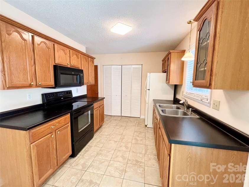 2335 Greater Druid Hills Boulevard, Hendersonville, NC 28791.  MLS# CAR4352048, YatesRealty ID 2884. 