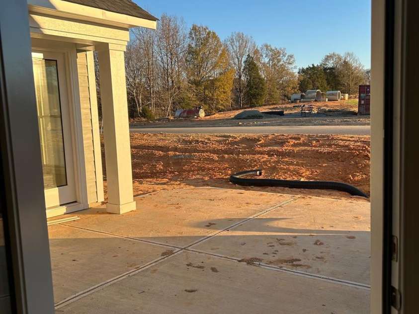 4185 Creek Bridge Circle, Charlotte, NC 28213.  MLS# CAR4243535, YatesRealty ID 2884. 