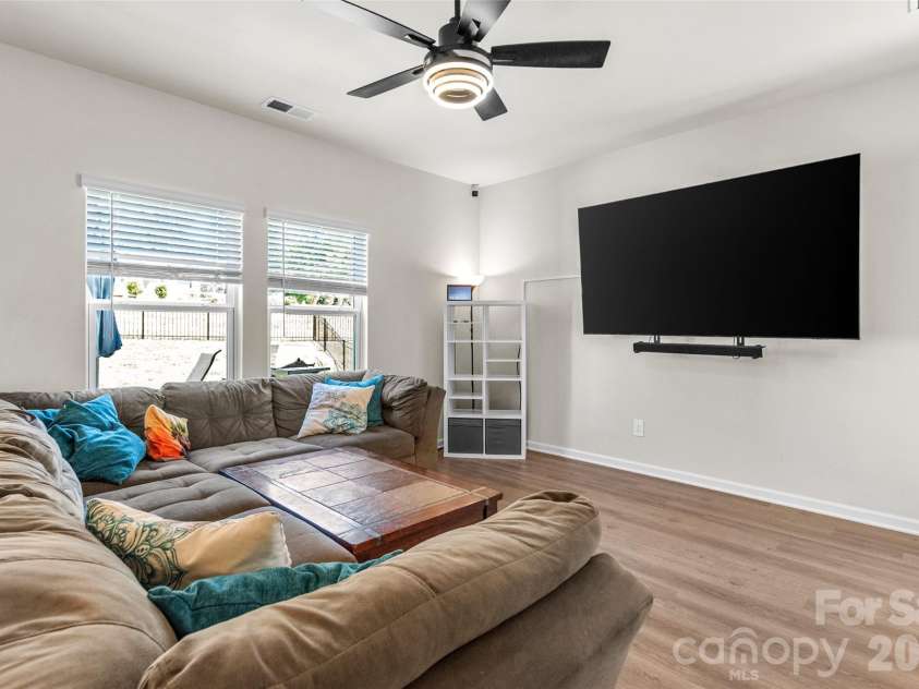 380 Olympia Way, York, SC 29745.  MLS# CAR4385182, YatesRealty ID 28840. 