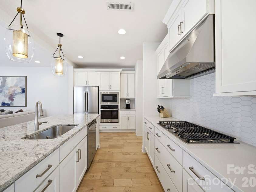 6008 Corbin Woods Court, Charlotte, NC 28226.  MLS# CAR4389811, YatesRealty ID 28842. 