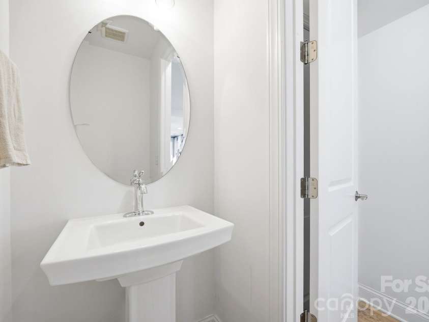 6008 Corbin Woods Court, Charlotte, NC 28226.  MLS# CAR4389811, YatesRealty ID 28842. 