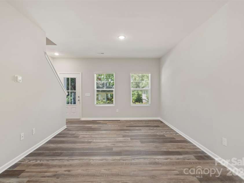 623 Hillcrest Drive, Shelby, NC 28150.  MLS# CAR4286452, YatesRealty ID 28842. 