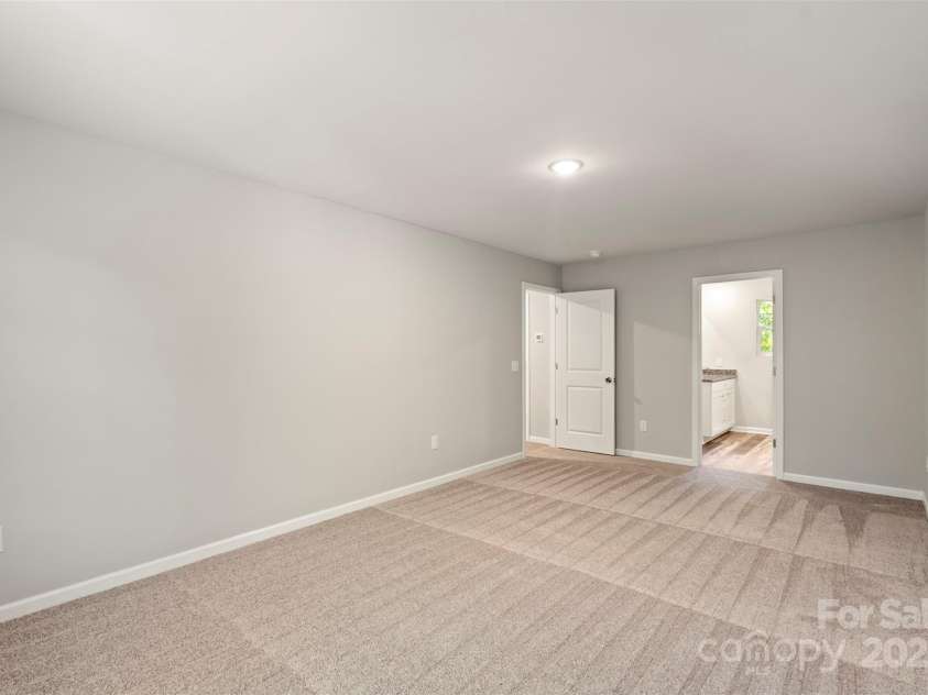 623 Hillcrest Drive, Shelby, NC 28150.  MLS# CAR4286452, YatesRealty ID 28842. 