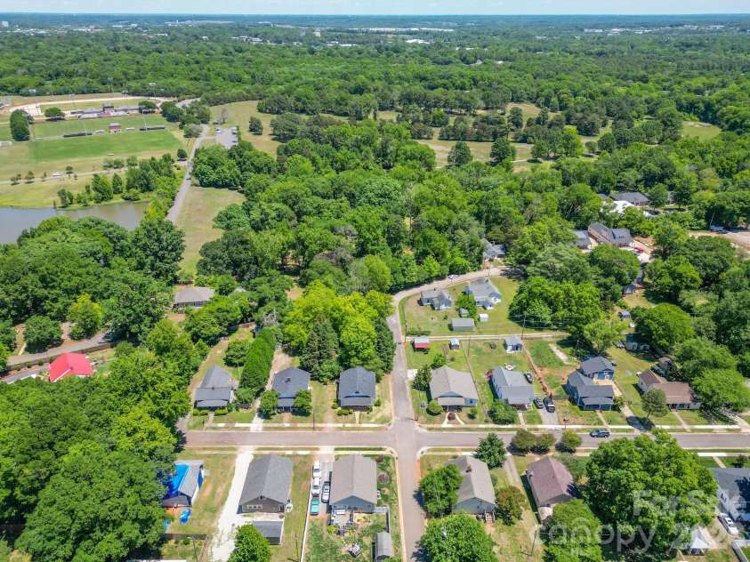 404 Community Street, Rock Hill, SC 29730.  MLS# CAR4381452, YatesRealty ID 28846. 