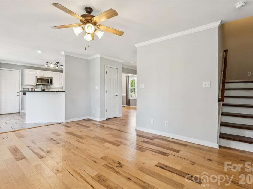 246 Maple Ridge Circle, Salisbury, NC 28147.  MLS# CAR4390588, YatesRealty ID 28849. 