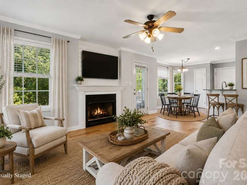 246 Maple Ridge Circle, Salisbury, NC 28147.  MLS# CAR4390588, YatesRealty ID 28849. ***VIRTUALLY STAGED** - Living room is open to kitchen