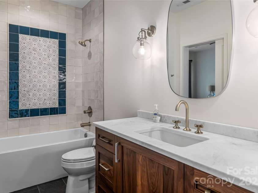 320 Flowering Vine Court, Asheville, NC 28803.  MLS# CAR4282036, YatesRealty ID 28849. 