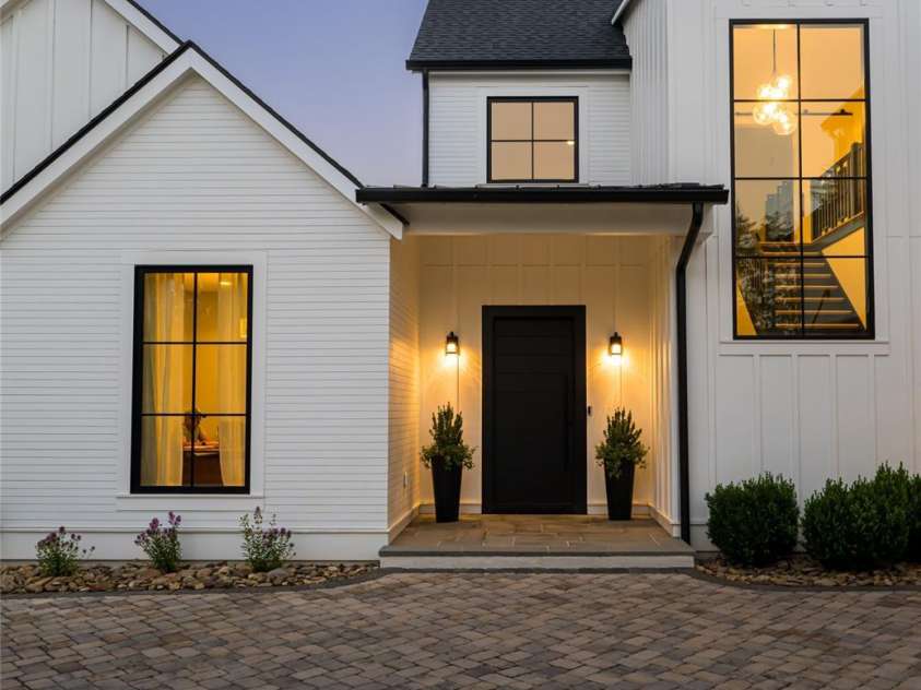 320 Flowering Vine Court, Asheville, NC 28803.  MLS# CAR4282036, YatesRealty ID 28849. 