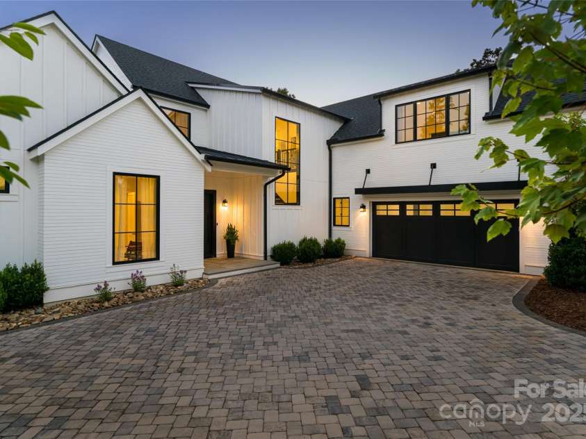 320 Flowering Vine Court, Asheville, NC 28803.  MLS# CAR4282036, YatesRealty ID 28849. 