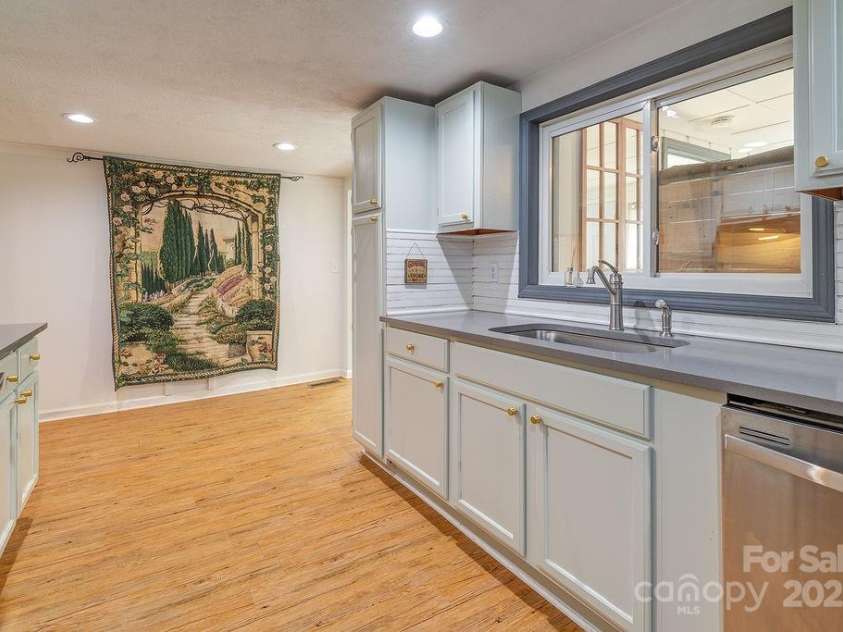 2143 Pisgah Highway, Candler, NC 28715.  MLS# CAR4266869, YatesRealty ID 2885. 