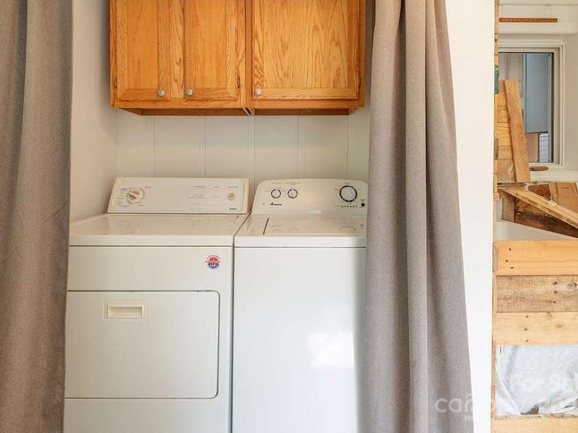 2143 Pisgah Highway, Candler, NC 28715.  MLS# CAR4266869, YatesRealty ID 2885. 