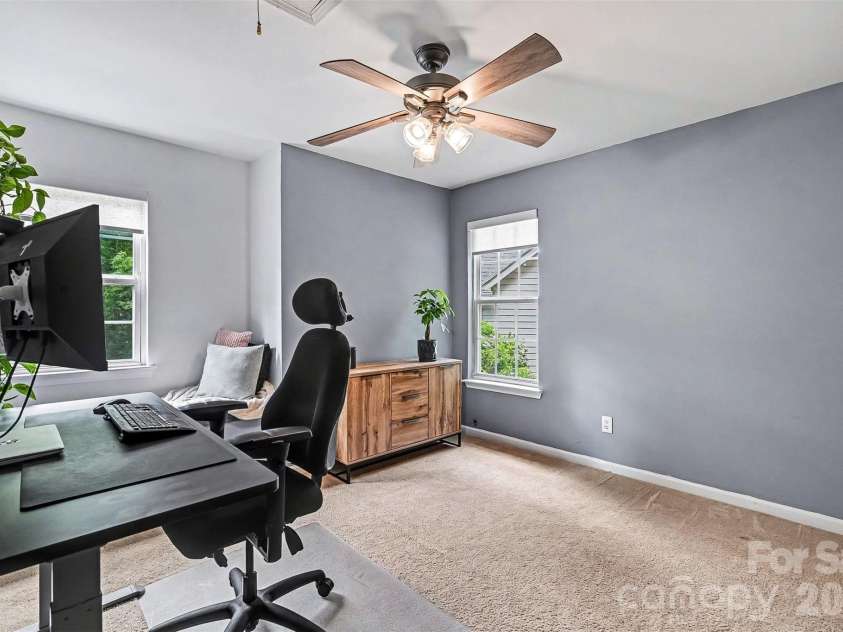 6752 Allness Glen Lane, Charlotte, NC 28269.  MLS# CAR4376482, YatesRealty ID 28852. 