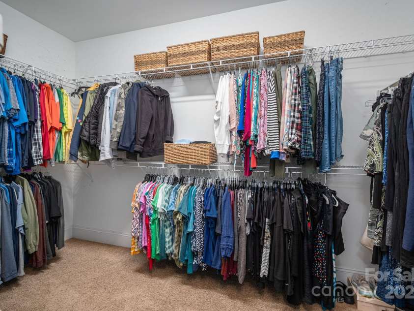 7988 Golf Course Drive, Denver, NC 28037.  MLS# CAR4269916, YatesRealty ID 28855. 