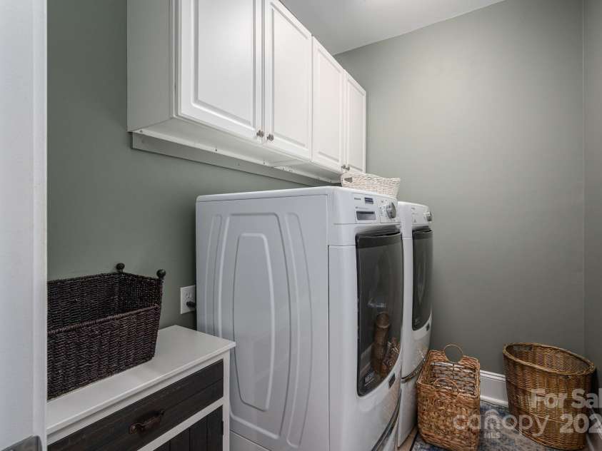 7988 Golf Course Drive, Denver, NC 28037.  MLS# CAR4269916, YatesRealty ID 28855. 