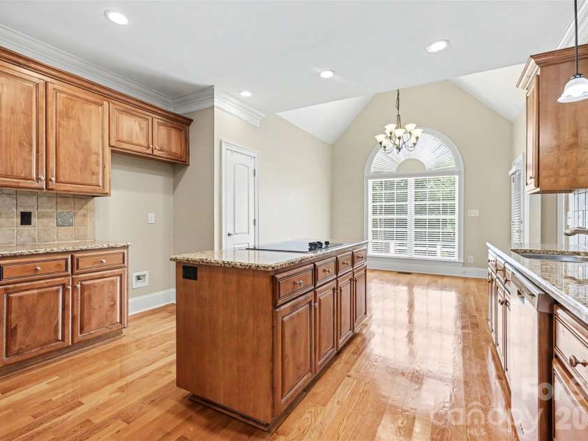 4710 Pimlico Lane, Waxhaw, NC 28173.  MLS# CAR4388493, YatesRealty ID 28857. 