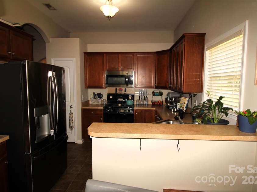 534 Pennyfields Lane, Clover, SC 29710.  MLS# CAR4285408, YatesRealty ID 28857. 