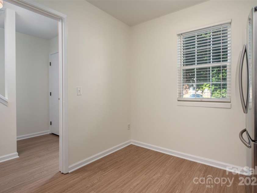 6013 Heath Valley Road, Charlotte, NC 28210.  MLS# CAR4276704, YatesRealty ID 28858. 