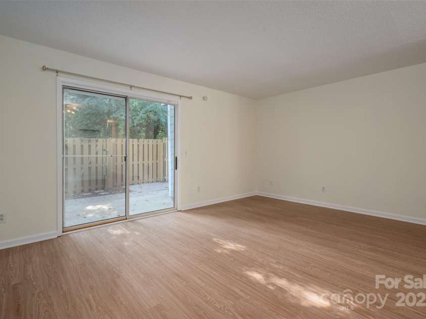 6013 Heath Valley Road, Charlotte, NC 28210.  MLS# CAR4276704, YatesRealty ID 28858. 