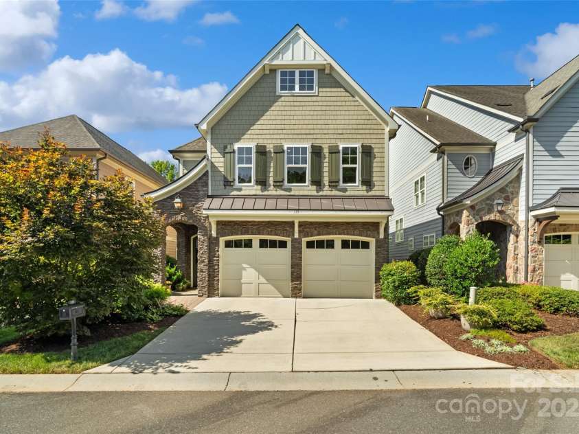 115 Boyce Road, Charlotte, NC 28211.  MLS# CAR4276477, YatesRealty ID 28859. 