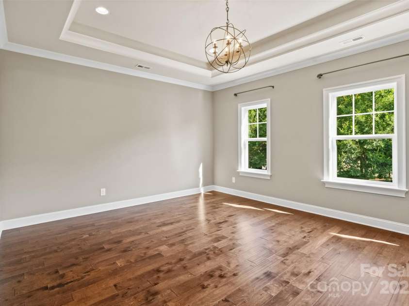 115 Boyce Road, Charlotte, NC 28211.  MLS# CAR4276477, YatesRealty ID 28859. 
