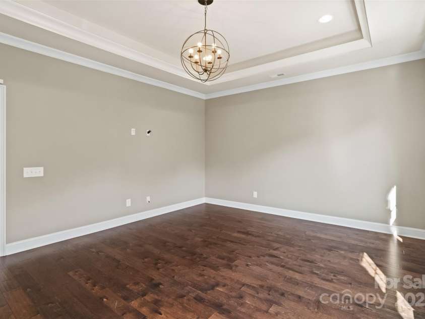 115 Boyce Road, Charlotte, NC 28211.  MLS# CAR4276477, YatesRealty ID 28859. 
