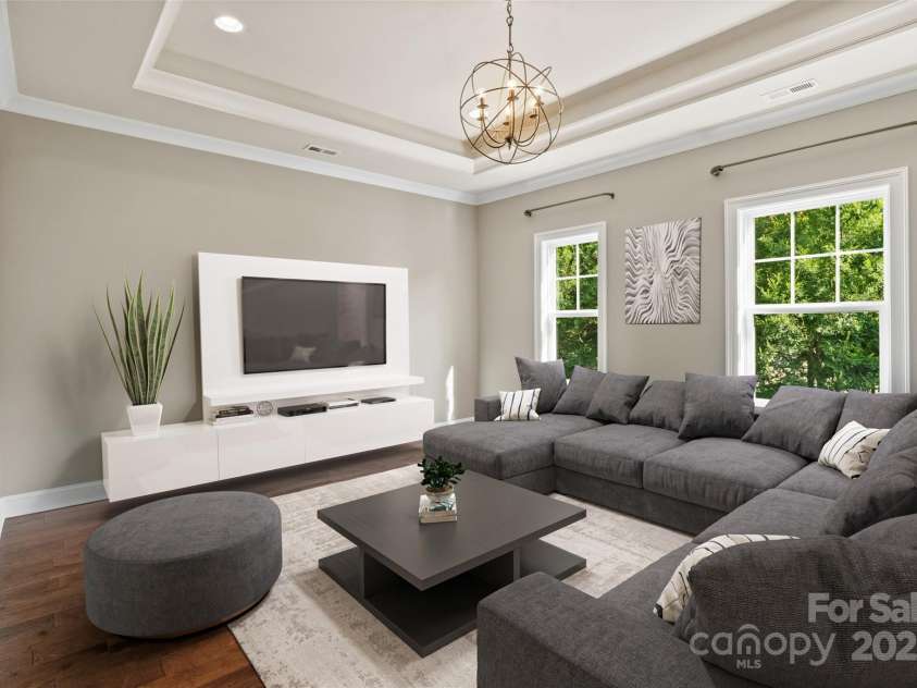 115 Boyce Road, Charlotte, NC 28211.  MLS# CAR4276477, YatesRealty ID 28859. Virtually staged