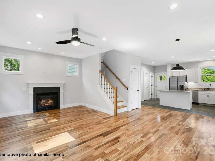 35 Loblolly Lane, Asheville, NC 28803.  MLS# CAR4228836, YatesRealty ID 2886. 