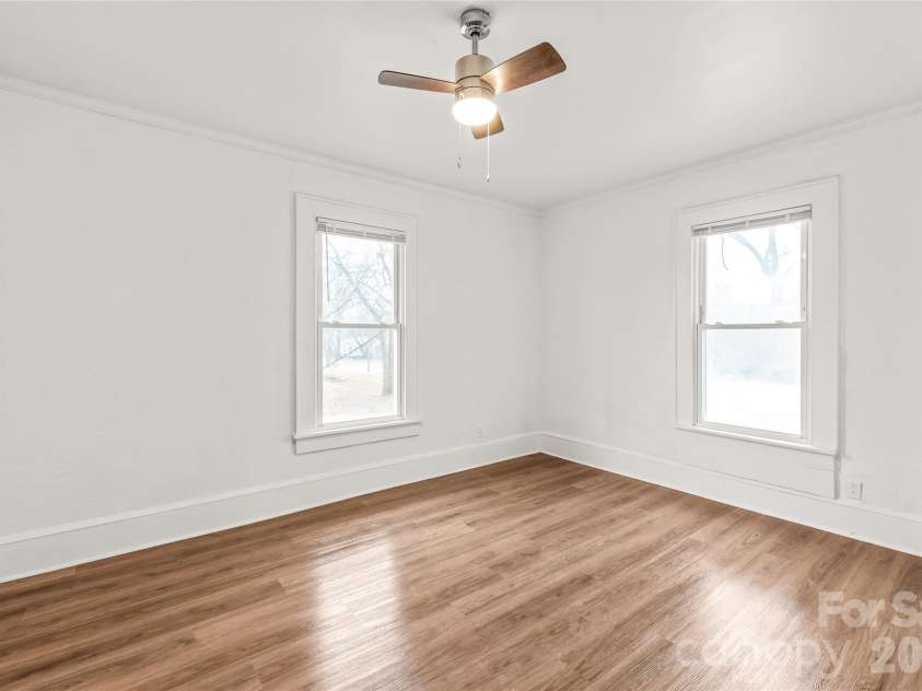 417 Broad Street, Gastonia, NC 28052.  MLS# CAR4335095, YatesRealty ID 2886. 