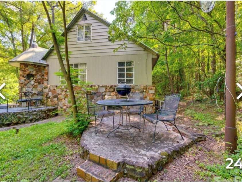 1740 Hollywood Drive, Salisbury, NC 28144.  MLS# CAR4387058, YatesRealty ID 28860. 